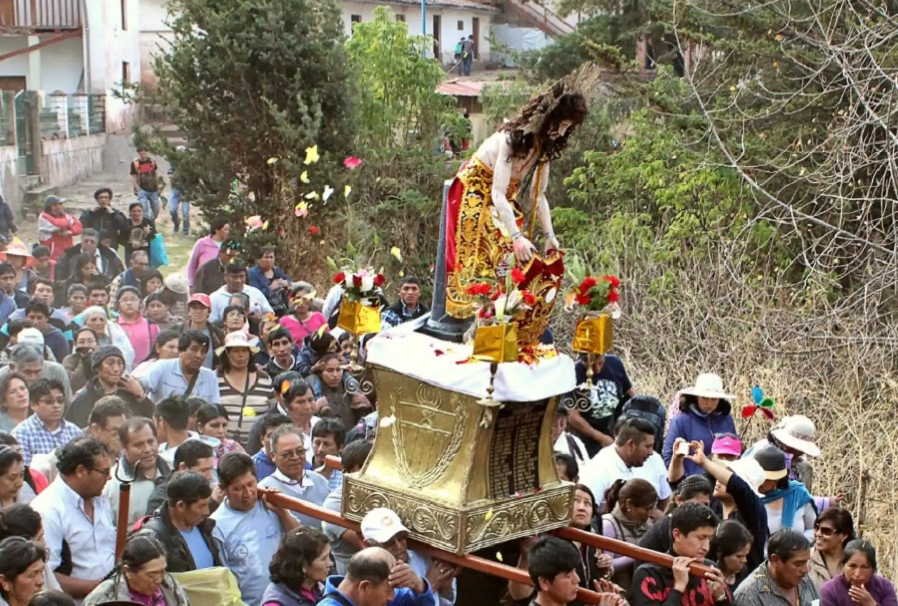 Santuario del Señor de Huanca: historia, peregrinación y cómo visitar este lugar religioso de Cusco