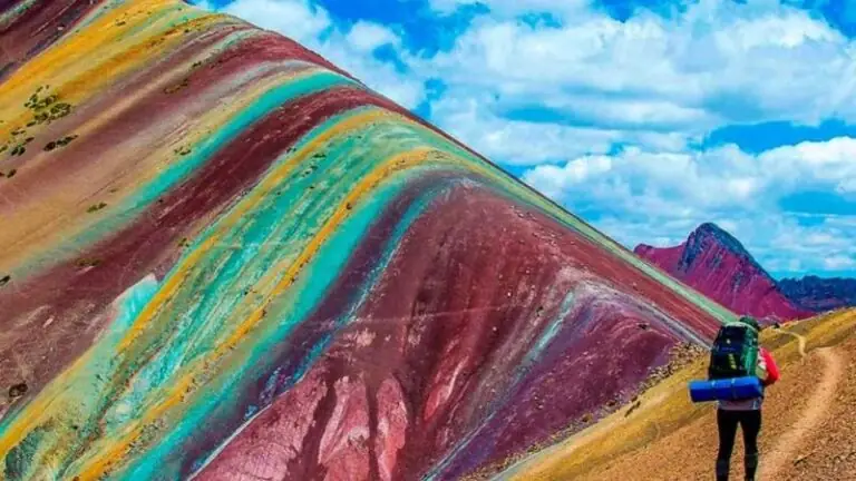 Montaña de Siete Colores en un dí­a: rutas y consejos