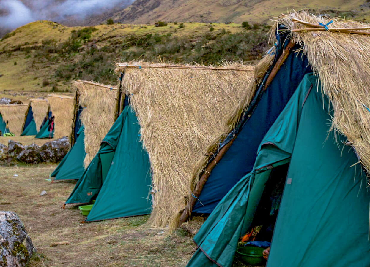 Accommodation - Wayracmachay campsite AE