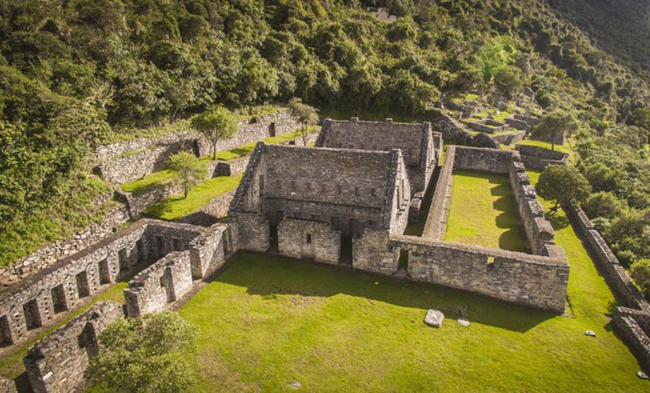 Closeup of the historic Choquequirao ruins