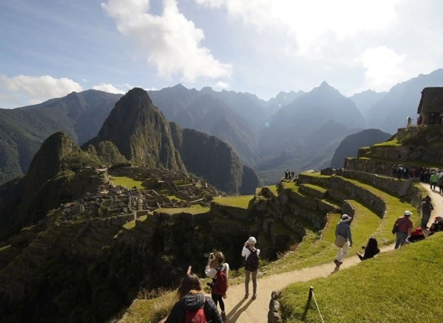 Cómo llegar a Machu Picchu desde Lima guía completa para planificar tu viaje