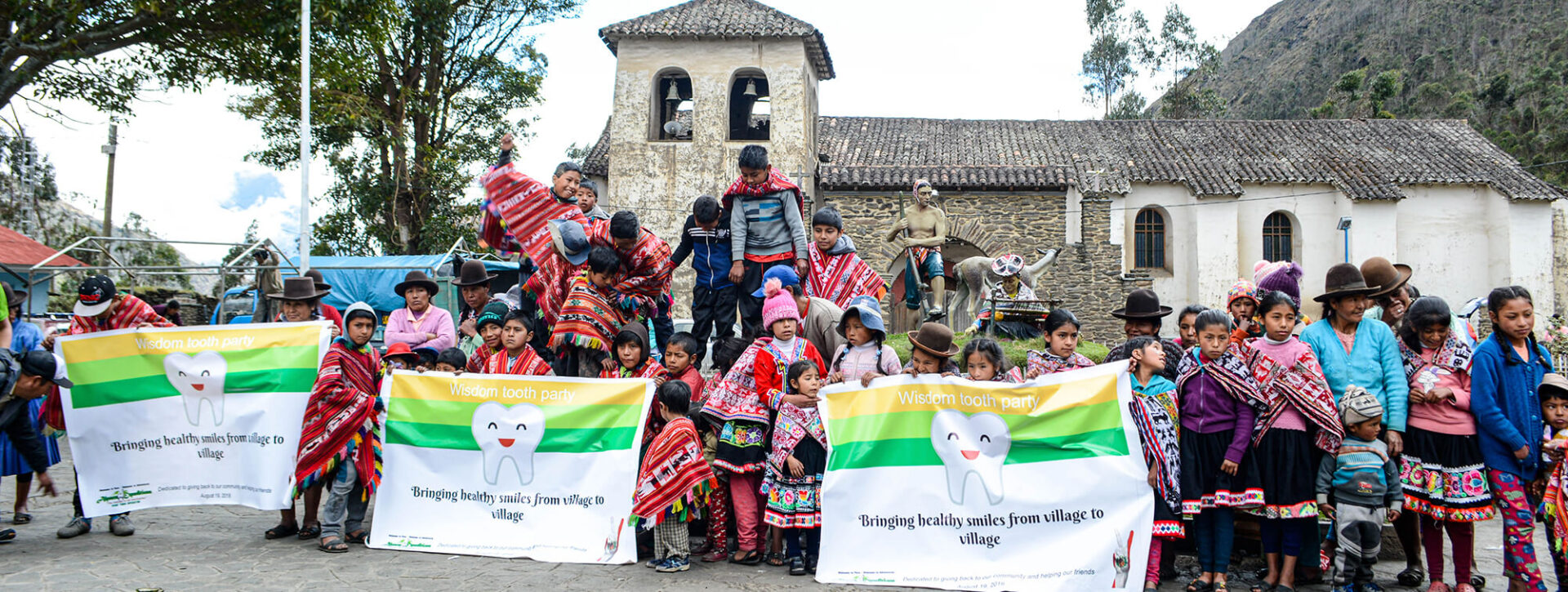 Fixing the smiles of Choquekancha villagers