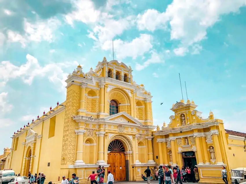 San Pedro and San Juan de Dios - Stay in Cusco