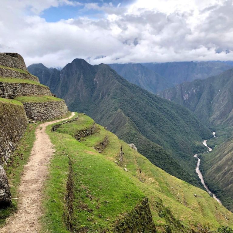 Hiking the Inca Trail to Machu Picchu circle
