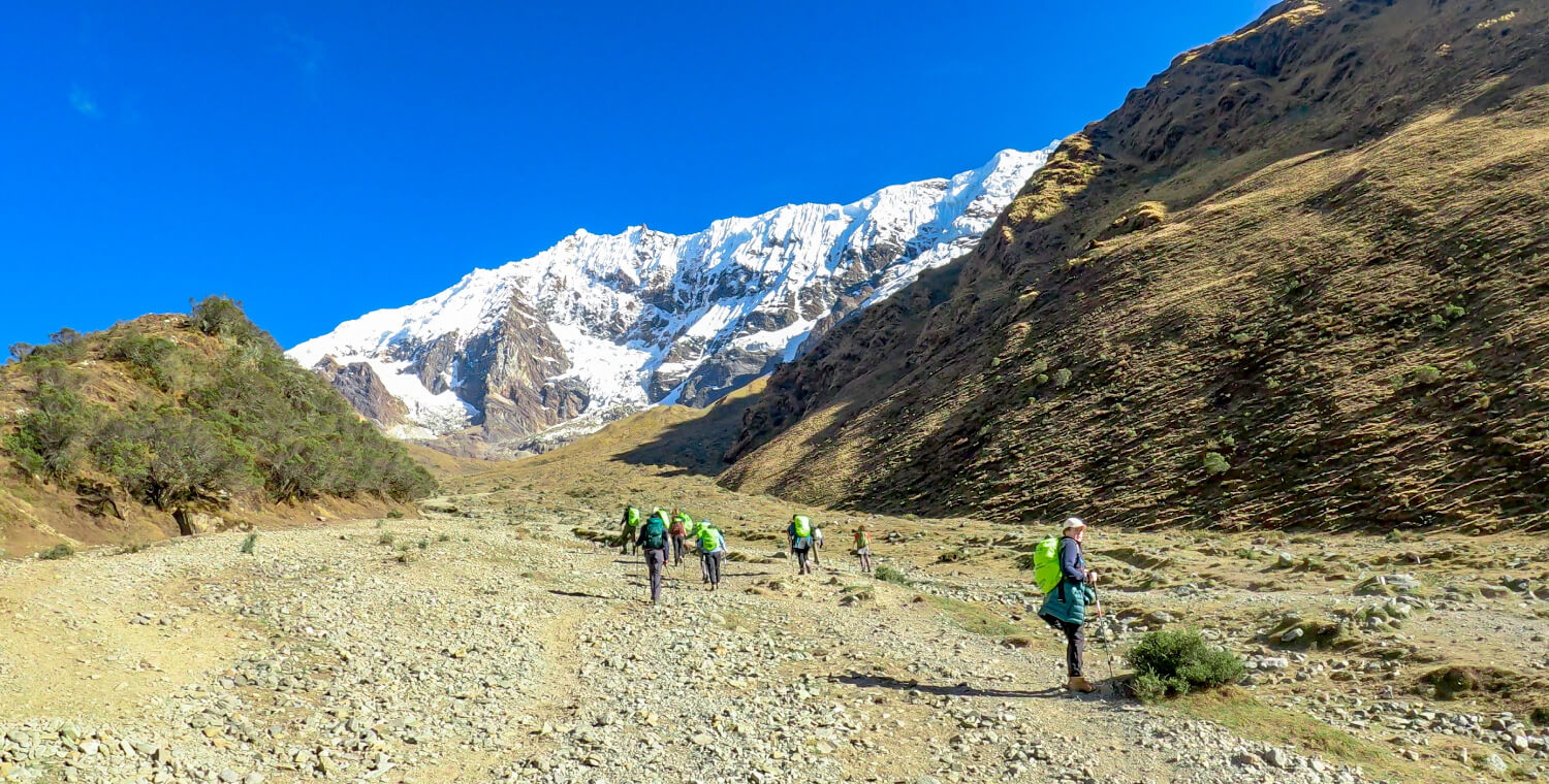 Caminata por Salkantay a la laguna de Humantay