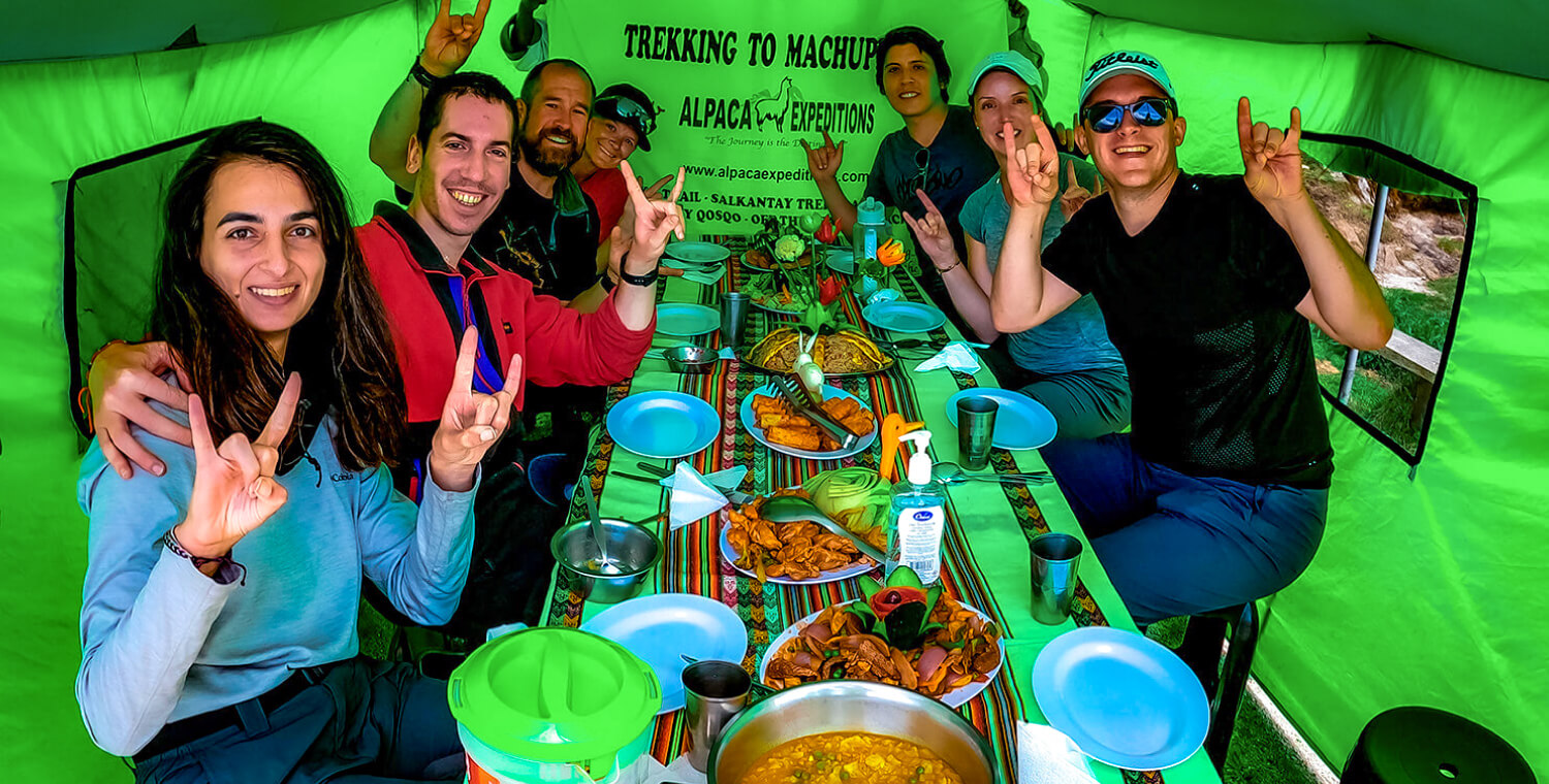 Inca Trail Classic Trek to Machu Picchu 4D 3N Group Service inca trail lunch time