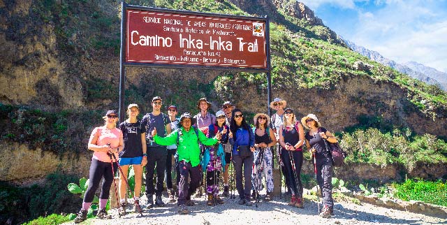 Inca Trail Trek to Machu Picchu Hiking Tours 4 Days 3 Nights