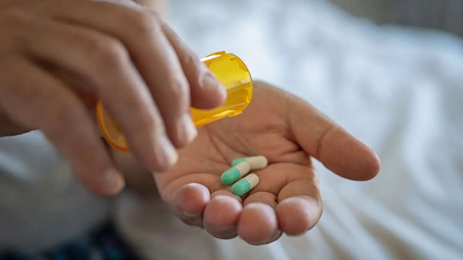 Should-You-Take-Diamox_-When-How-to-Use-It-1536x864 Altitude Sickness Pills