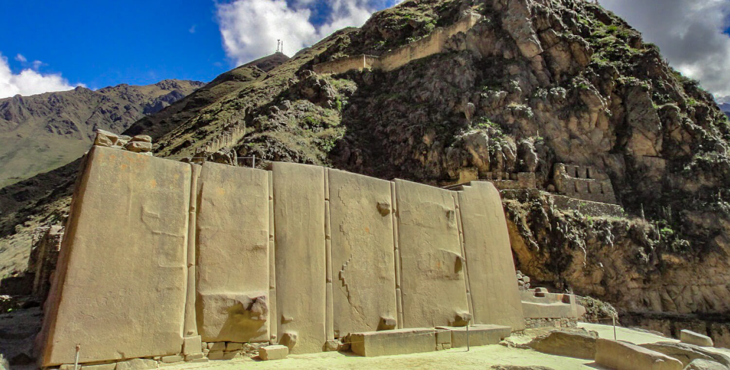 The archaeological site of Ollantaytambo on the Sacred Valley Trip
