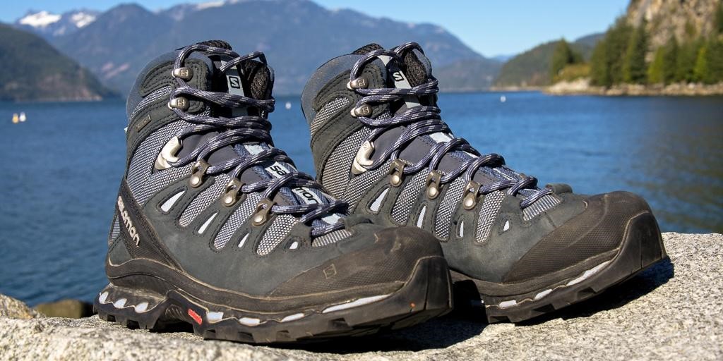 Trekking boots