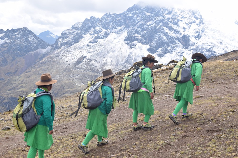 Women Porters on the Trail - Empowering Women at Alpaca Expeditions