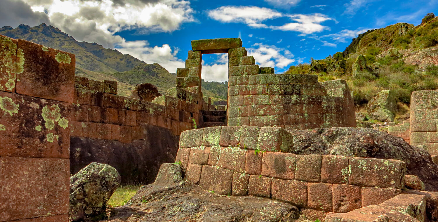 archaeological center of pisac cusco