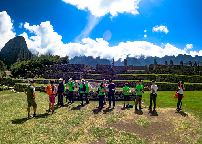 Recorre el Camino Inca a Machu Picchu con Alpaca Expeditions