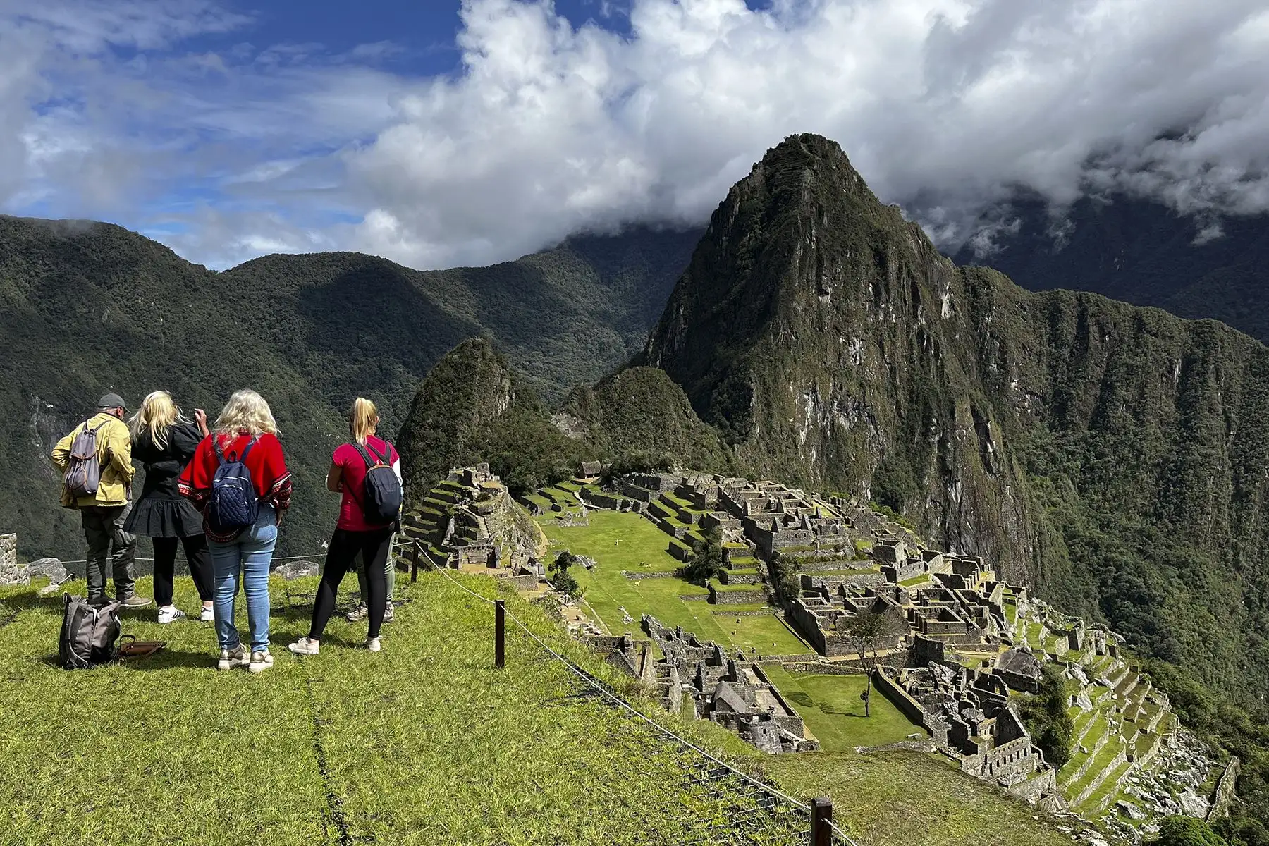 machu picchu end tour