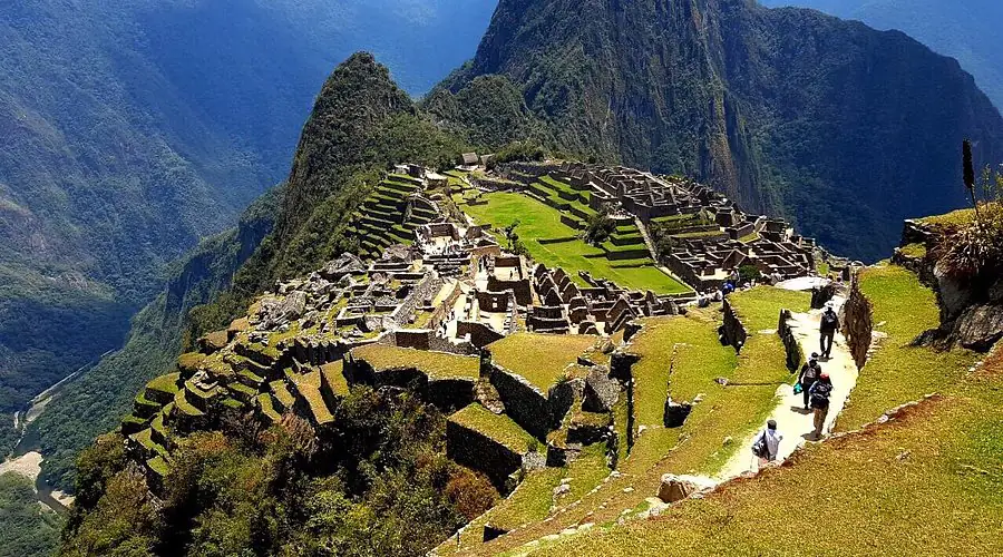 Lima - Cusco - Sacred Valley