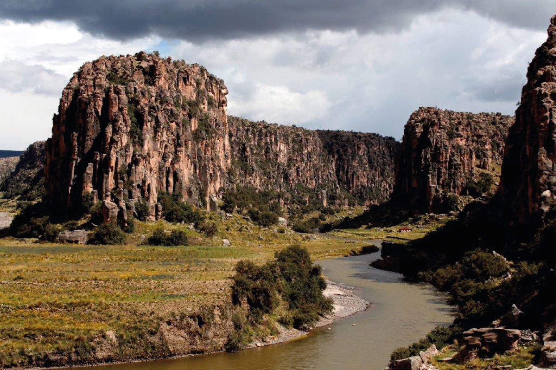 Suyckutambo: el impresionante complejo arqueológico escondido entre los cañones de Cusco