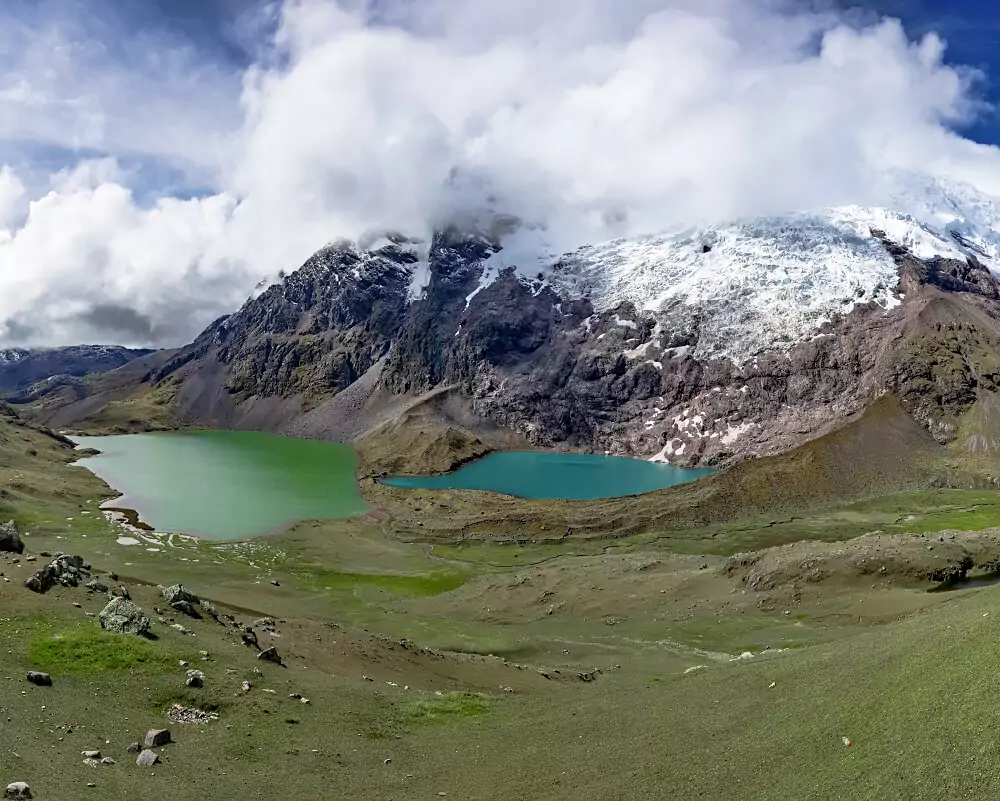 7 Lakes Trek in Ausangate Full-Day Trip