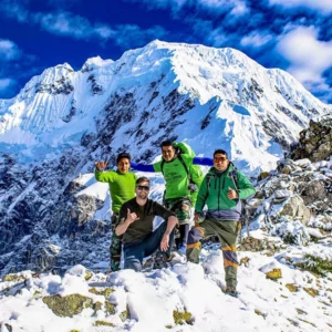 Trekkers hiking the Salkantay Trek - Alpaca Expeditions