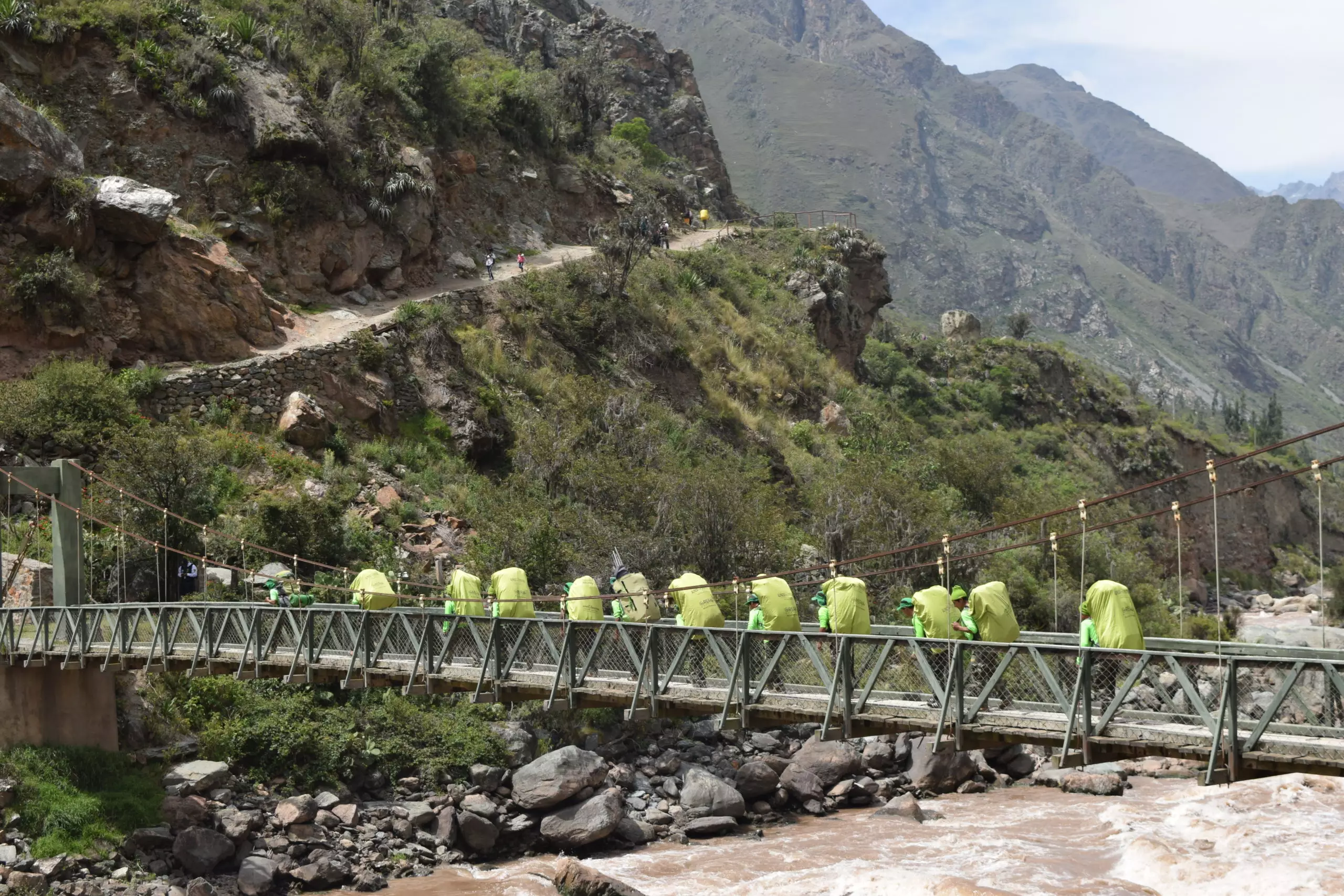 Camino Inca puente recorrido porteadores