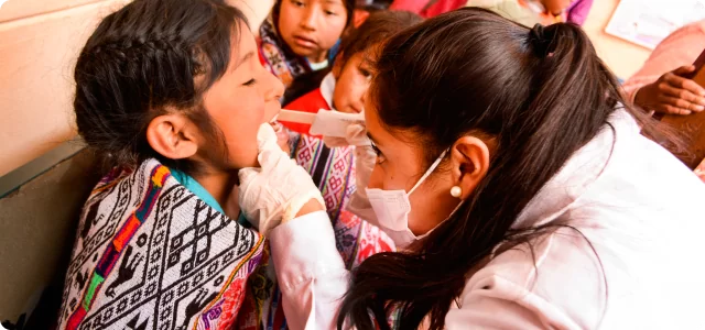 Fixing Smiles of Andean Children