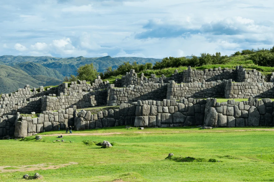 sacsayhuaman