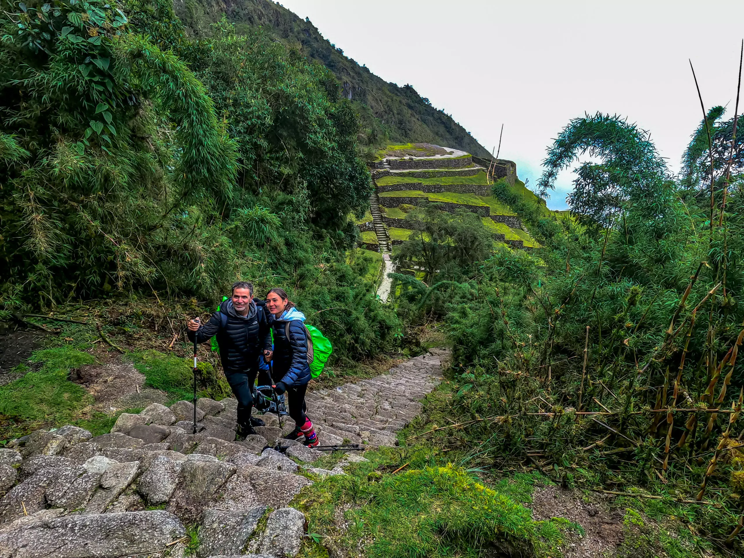 Indumentaria para el Camino del Inca