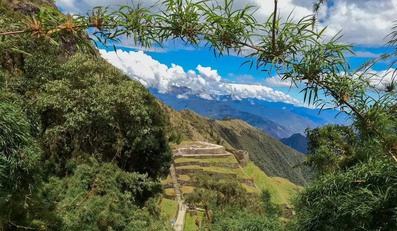 Sitio arqueológico de Phuyupatamarca - AE