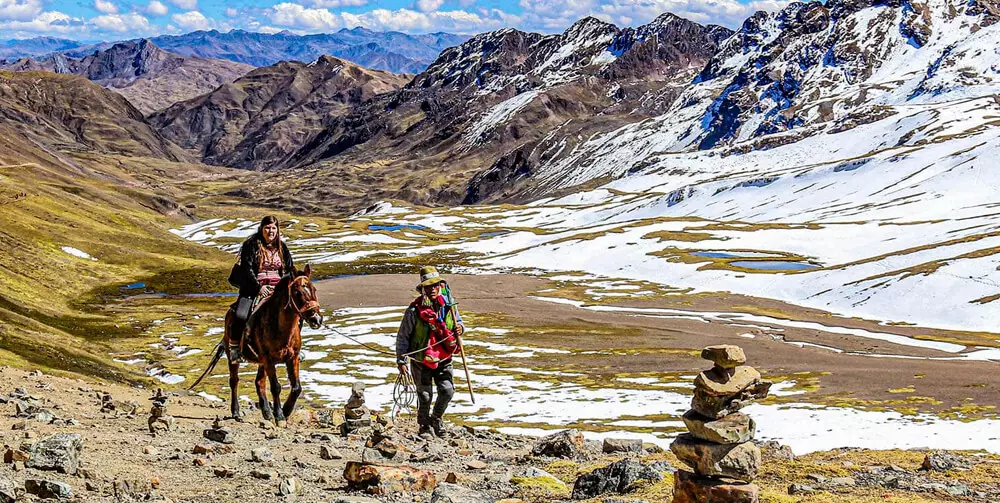 Sacred Valley Tour 1 Day & Inca Trail Hike 2D1N & Rainbow Mountain + Red Valley 1Day