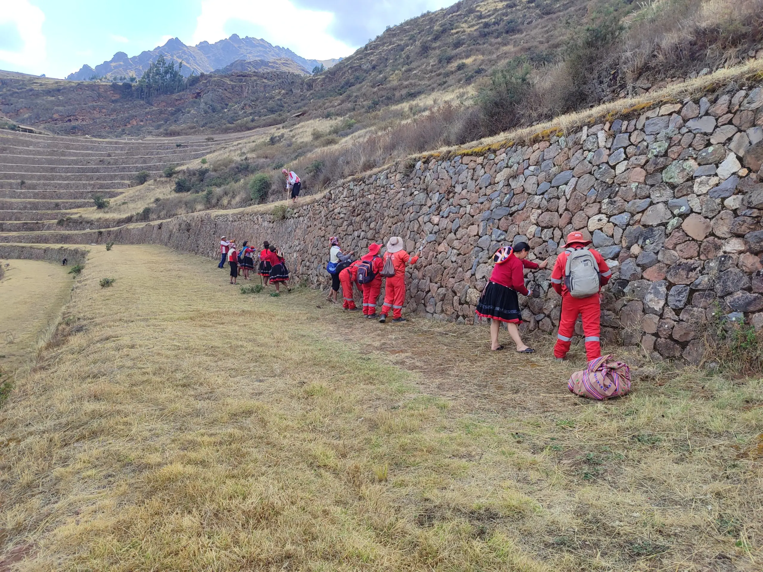 Rutas alternativas al Camino Inca: opciones para llegar a Machu Picchu y explorar los Andes peruanos