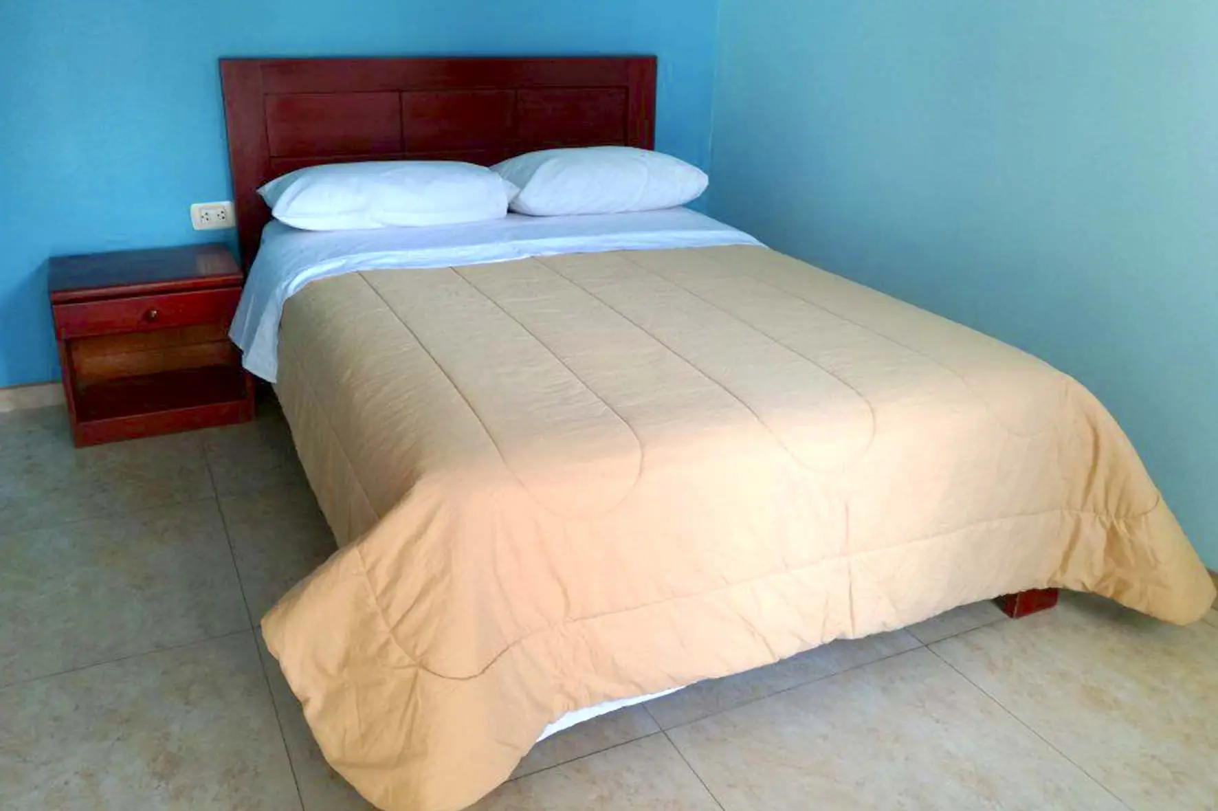 hotel economico
