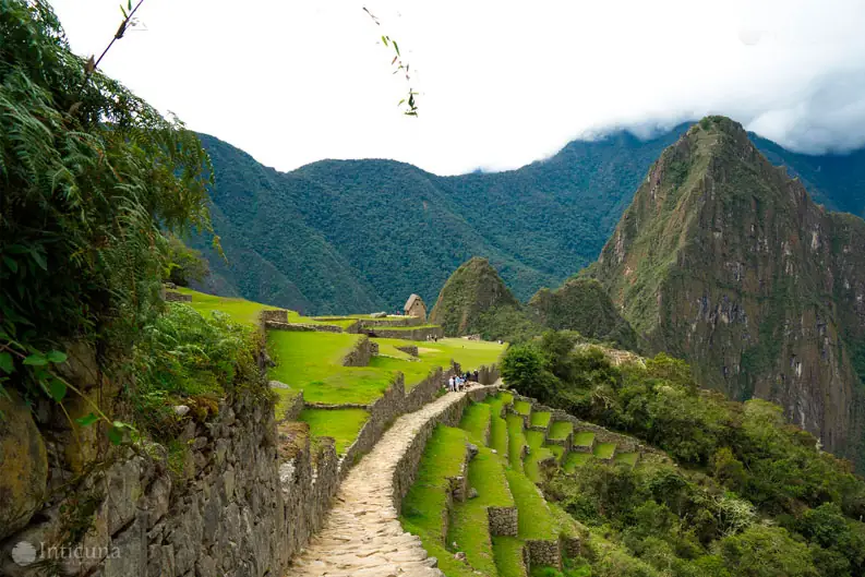 inca trail to machu picchu