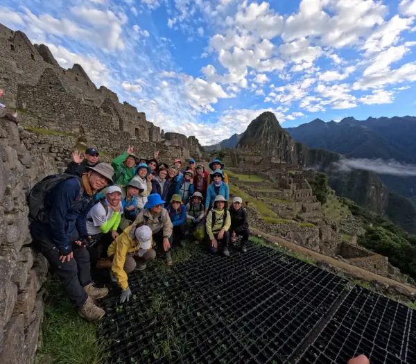 Inca Trail to Machu Picchu hikers